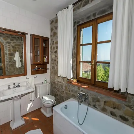 Villa Santa Fiora Farmhouse