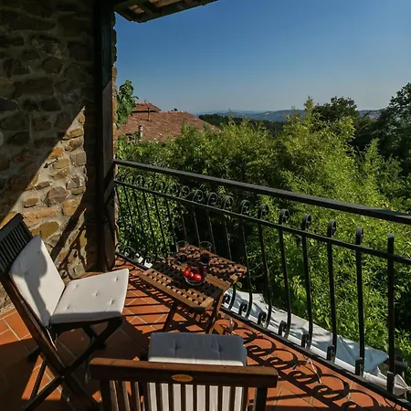 Villa Santa Fiora Farmhouse Villa Santa Fiora